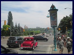 Clifton Hill, downtown Niagara Falls 13